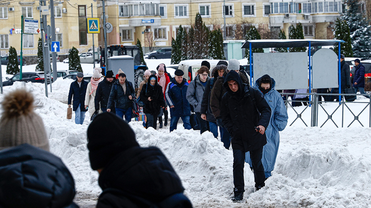 Район Южное Бутово.
Мэр Москвы Сергей Собянин 26 ноября сообщил, что вечером и ночью в столице ожидается сильный снег. Он также предупредил об интенсивных осадках и ледяном дожде