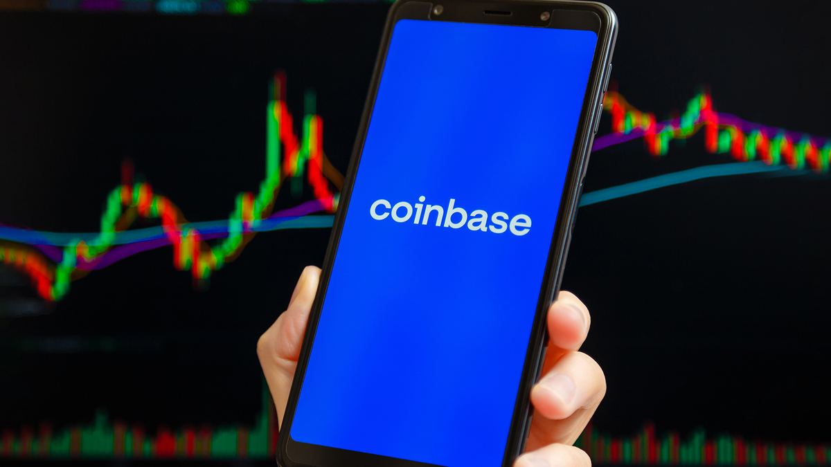 Coinbase устранила ошибку в аккаунтах клиентов | РБК Инвестиции