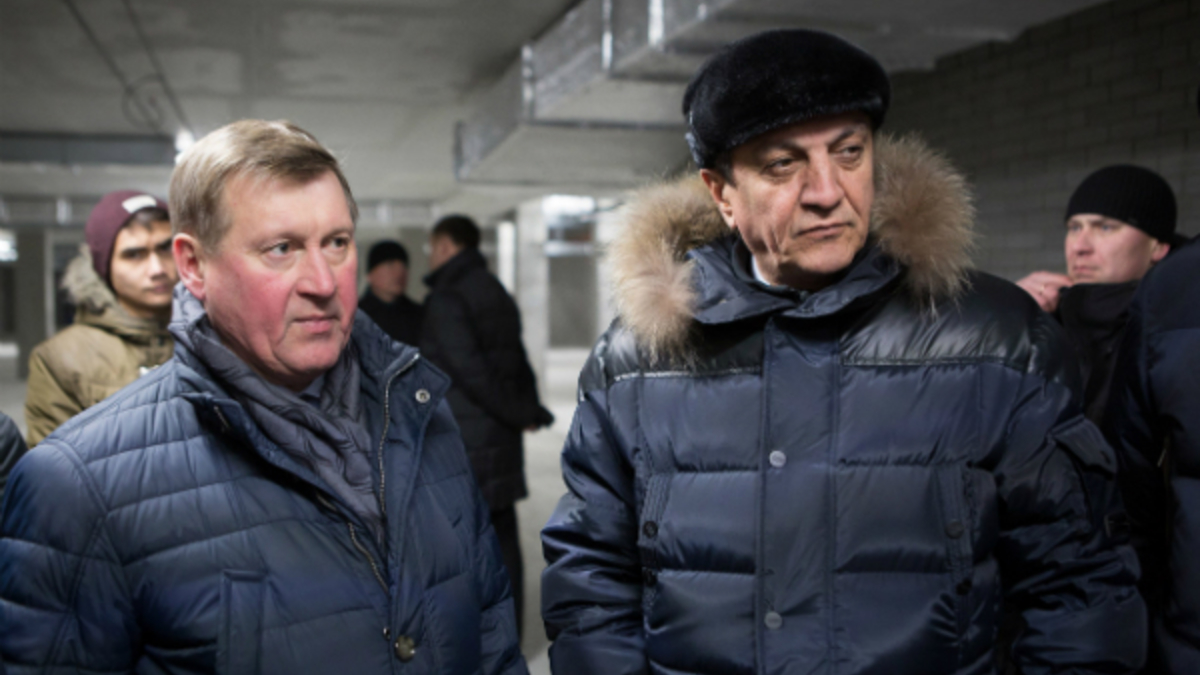Мэр Новосибирска Анатолий Локоть и сибирский полпред президента Сергей Меняйло