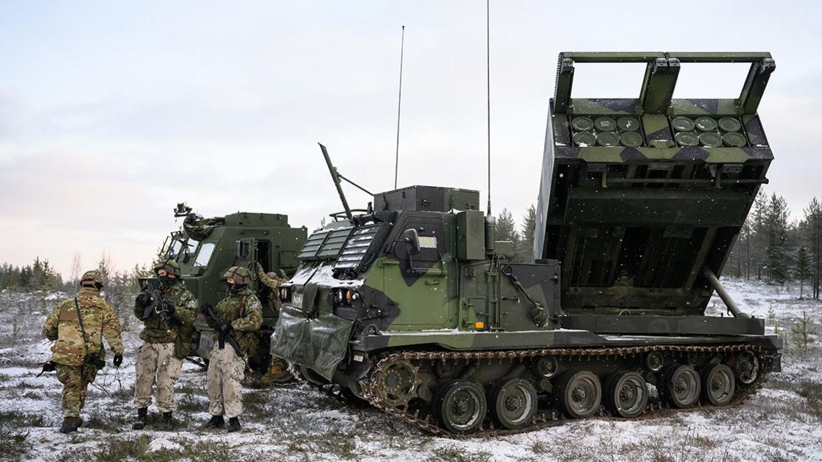 MLRS M270