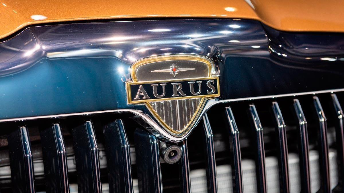 Российские премиальные автомобили Aurus начали поставлять на экспорт ::  Autonews