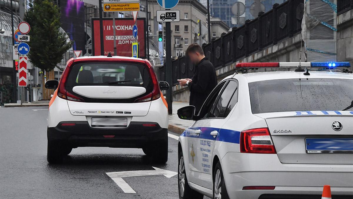 В Москве инспекторы ГИБДД поймали более 105 тыс. нарушителей на автомобилях  каршеринга :: Autonews