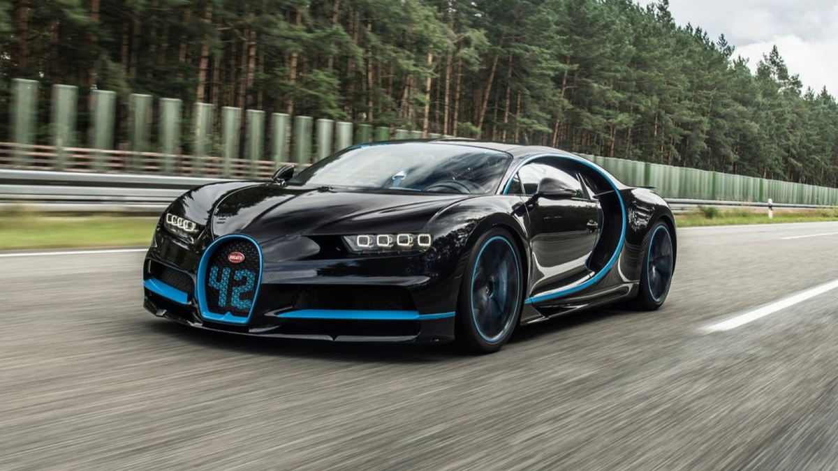 Bugatti Chiron разогнался до 417 км/ч на автобане. Видео :: Autonews