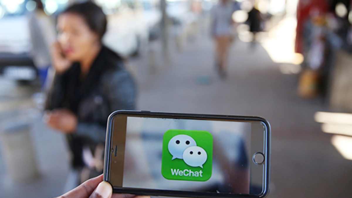 Роскомнадзор разблокировал мессенджер WeChat — РБК