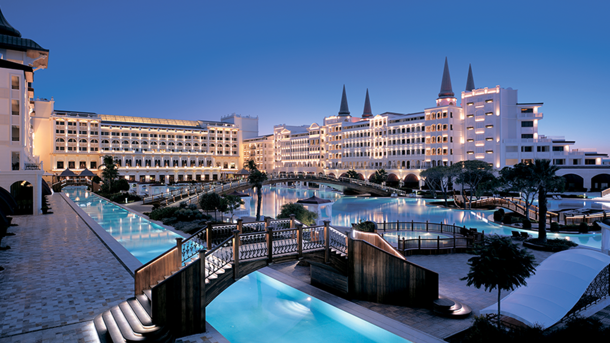 Titanic Mardan Palace