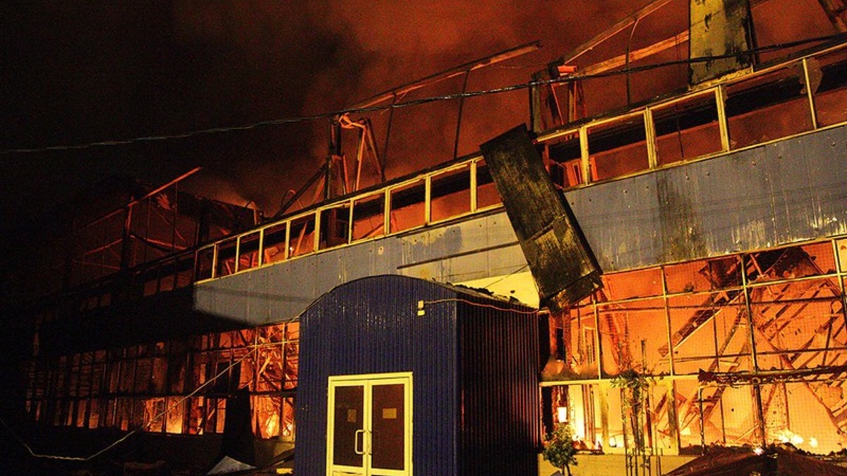 Фото: Фото пожара на вьетнамском рынке