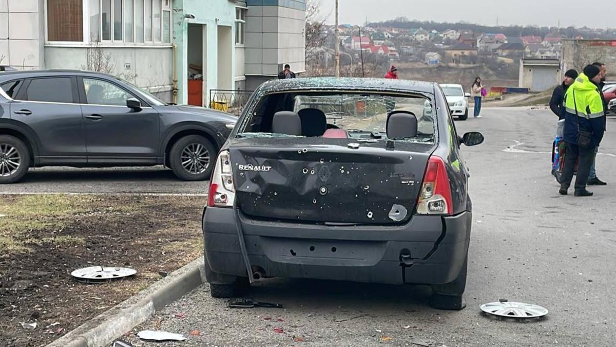 При обстреле Белгорода погибла женщина, гулявшая с собакой — РБК