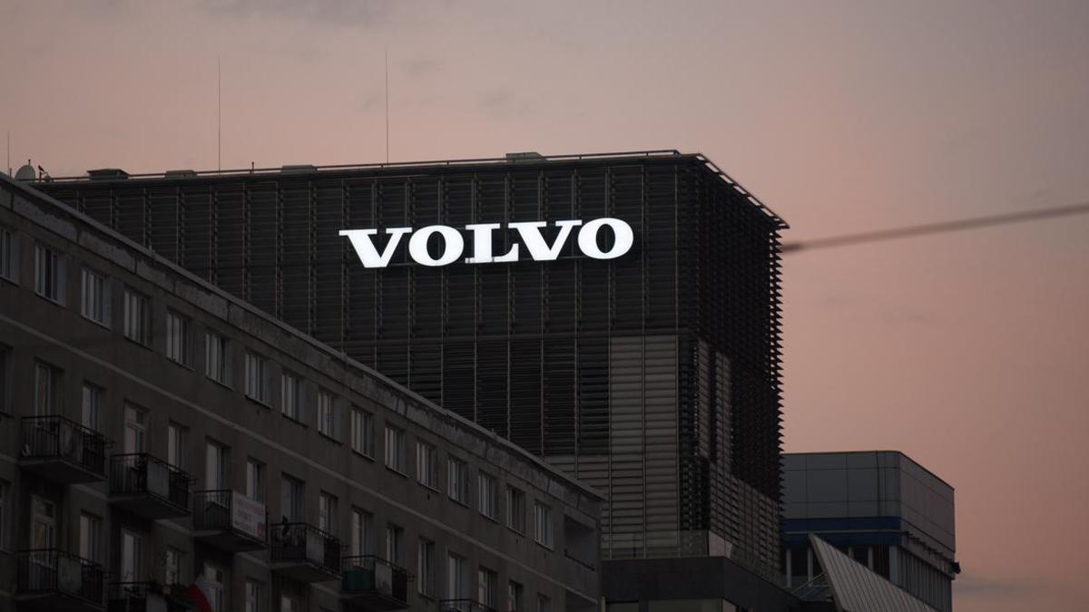 В Швеции не исключили бойкота Volvo Cars из-за черного списка Украины — РБК