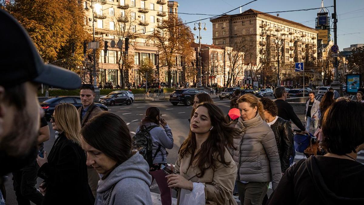 В Киеве поменяли 40 связанных с Россией названий улиц и площадей — РБК