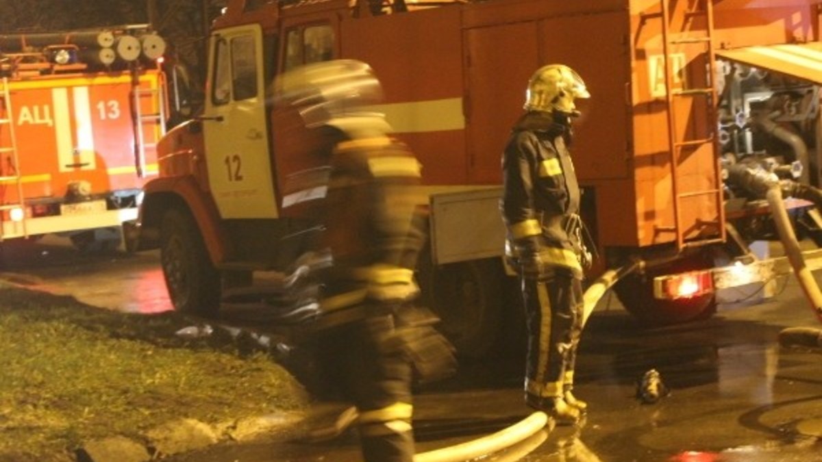 В Петербурге сегодня ночью горел завод ЛМЗ — РБК