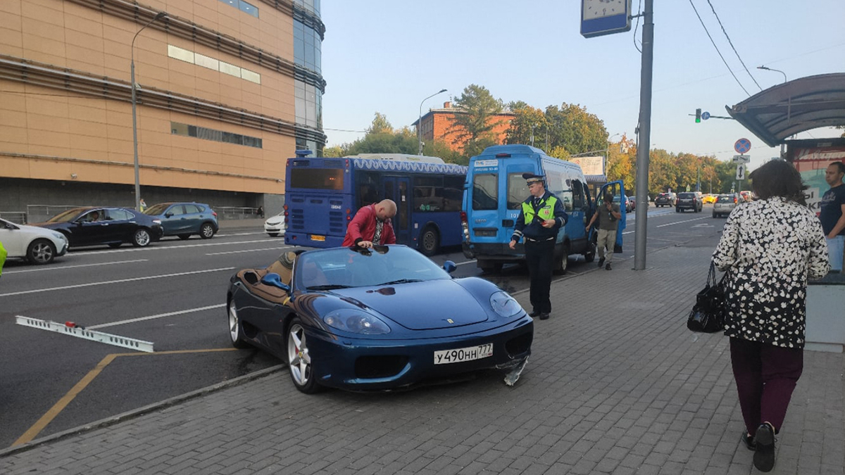 Один человек пострадал в ДТП с участием Ferrari на северо-западе Москвы —  РБК