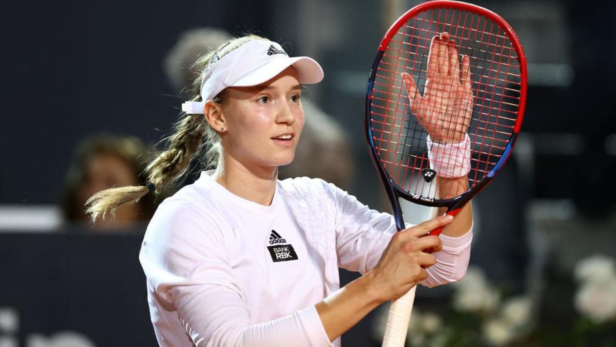 Елена Рыбакина