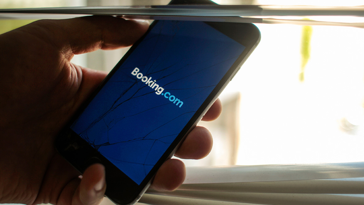 ФАС России выдала второе предупреждение Booking.com — РБК