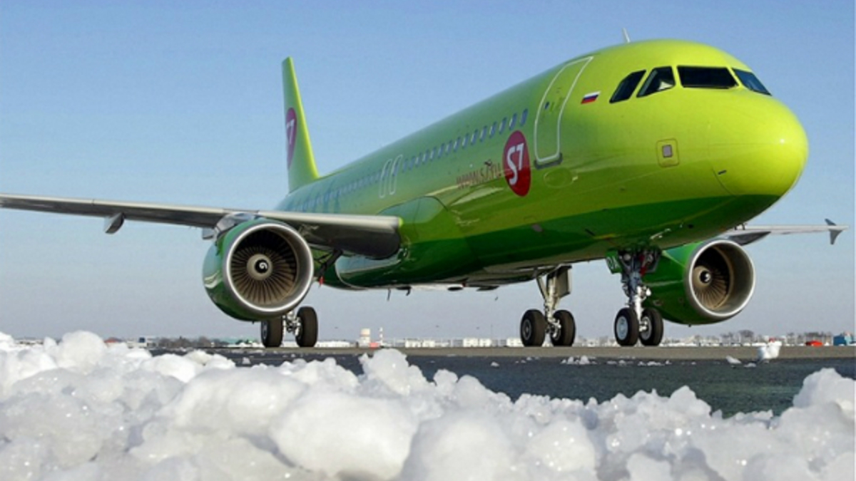 Самолет группы компаний S7&nbsp;Airlines.


