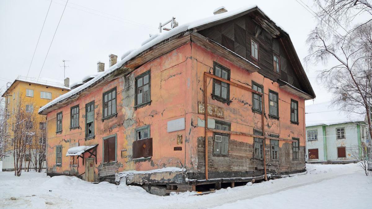 дом признали аварийным но не включили в программу переселения (100) фото