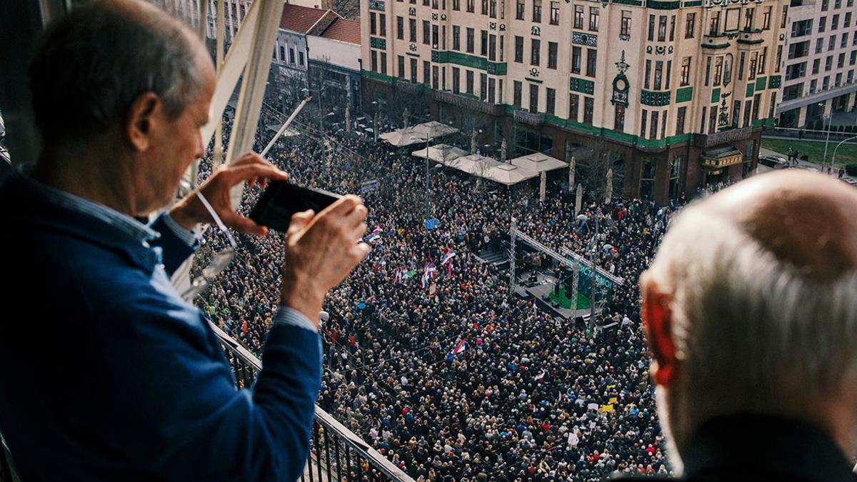 Оппозиция добилась перевыборов в Белграде после массовых протестов — РБК