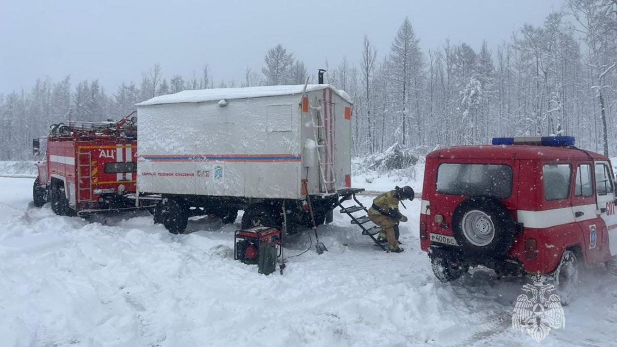 В городе Дегтярск под Екатеринбургом ввели режим ЧС после снегопада — РБК