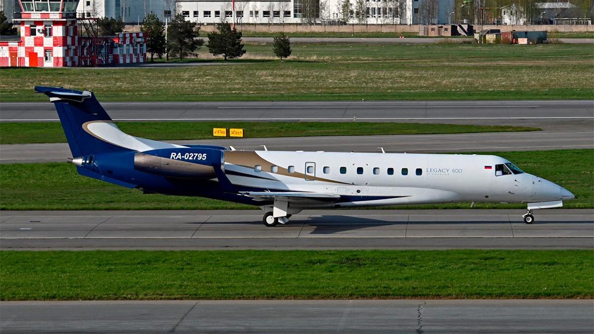 Embraer заявила, что прекратила обслуживать самолет Пригожина в 2019 году —  РБК