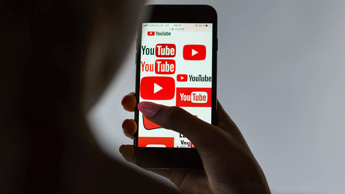 YouTube начал тестировать более дешевую платную подписку — РБК