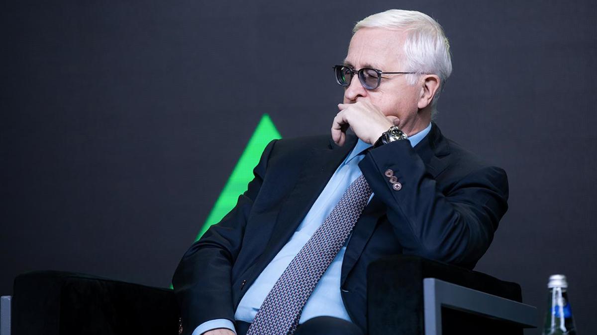 Александр Шохин