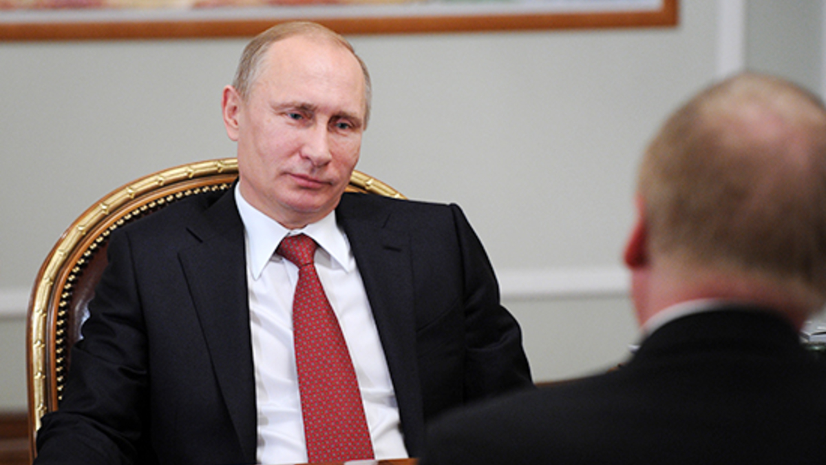 Президент России Владимир Путин и глава «Роснано» Анатолий Чубайс (слева направо). Архивное фото