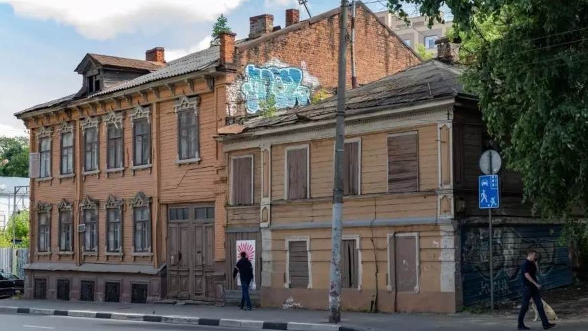 В Нижнем Новгороде демонтируют исторический дом на улице Горького — РБК