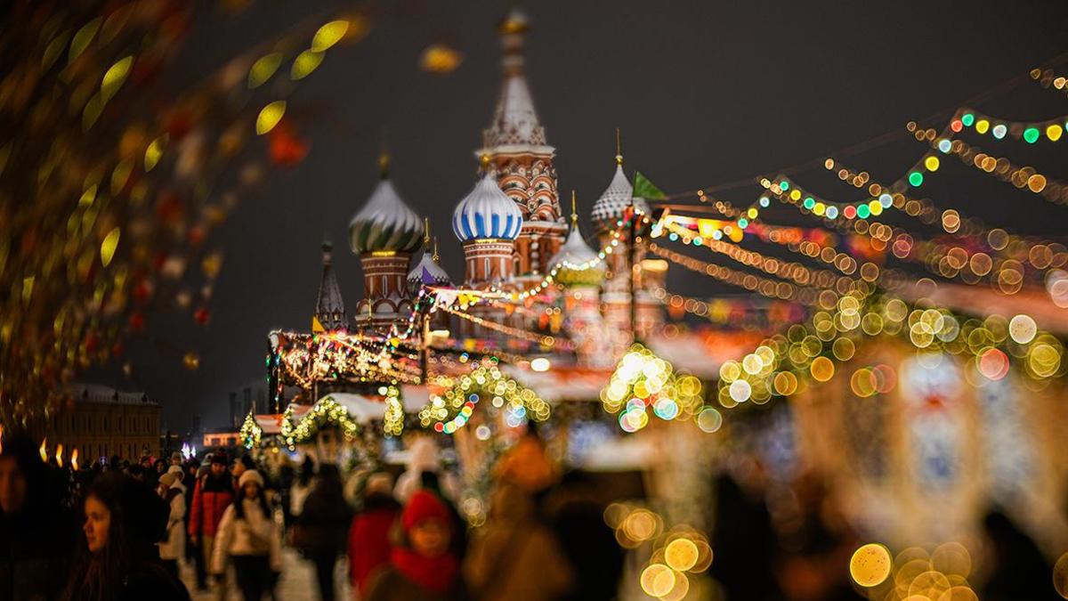 Росстат из-за сезонности резко пересмотрел траекторию спада экономики — РБК