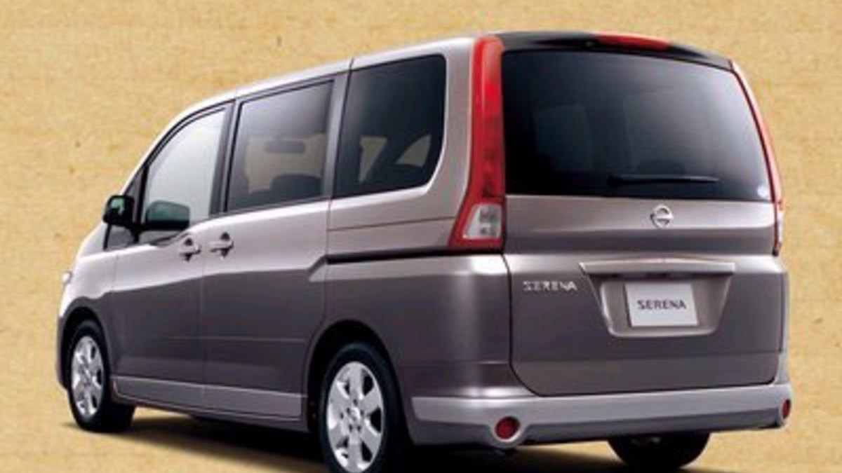 Nissan Serena - новый японский минивэн :: Autonews