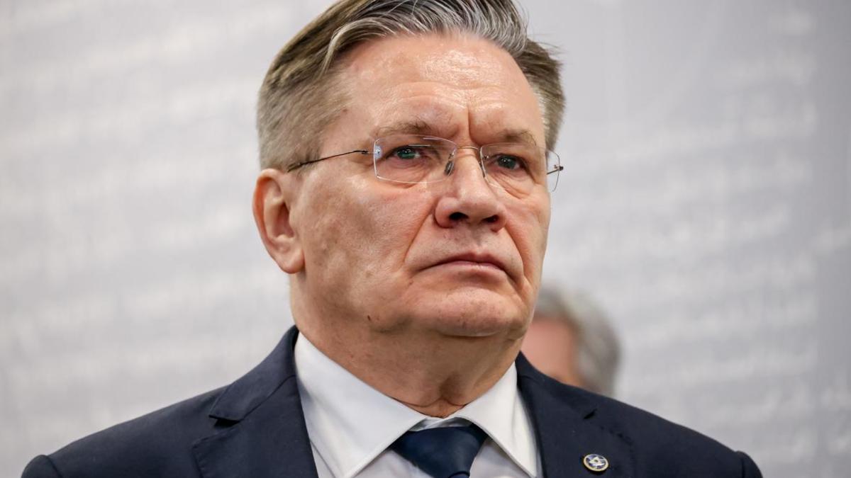 Алексей Лихачев