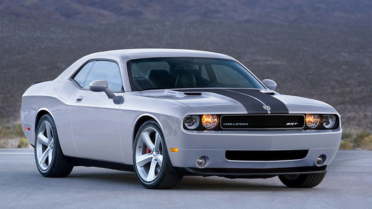 Dodge Challenger SRT-8 стал еще мощнее :: Autonews