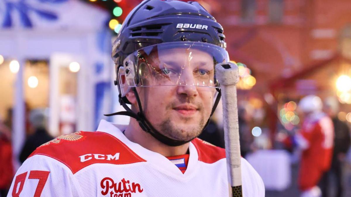 Дмитрий Абаренов