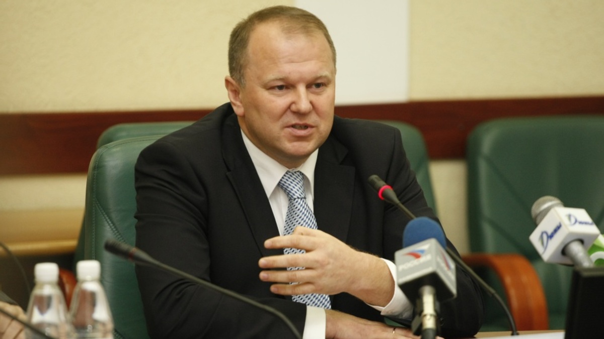Николай Цуканов