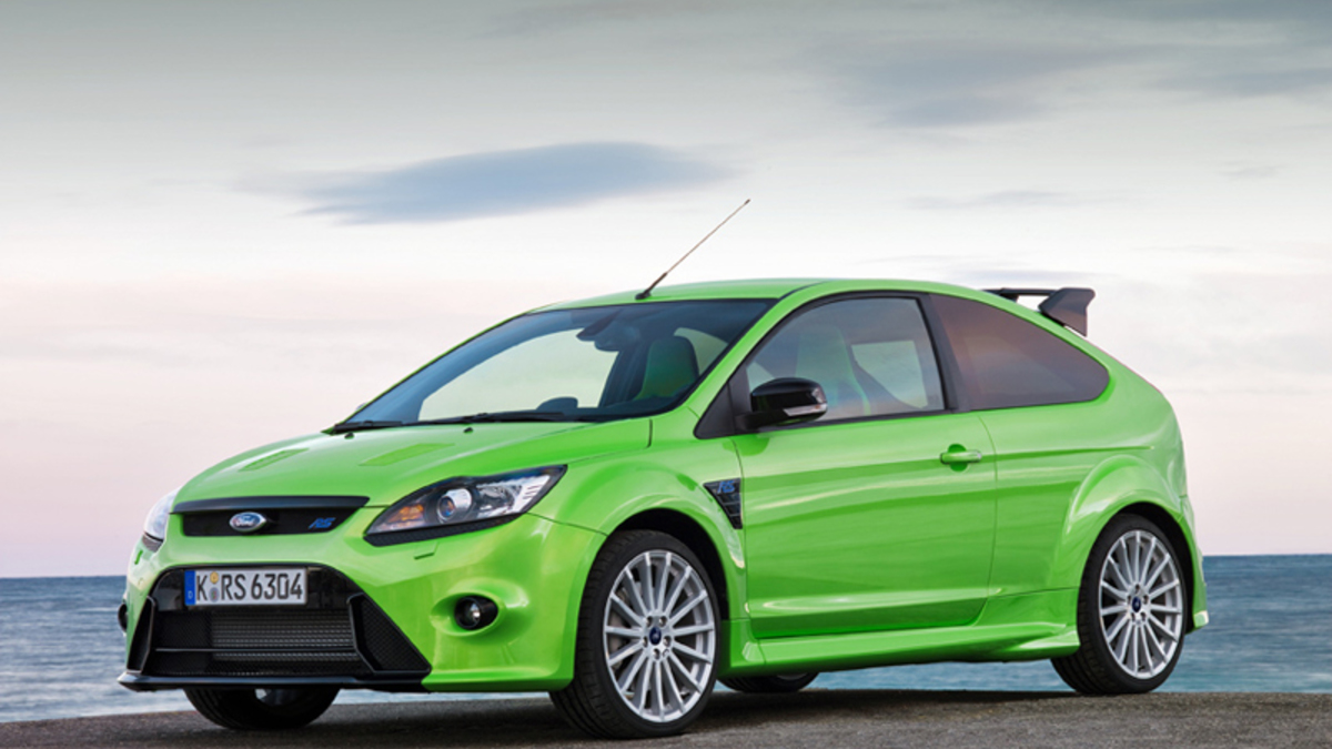 Первый в России Ford Focus RS обрел своего владельца и выехал на дороги  Москвы :: Autonews