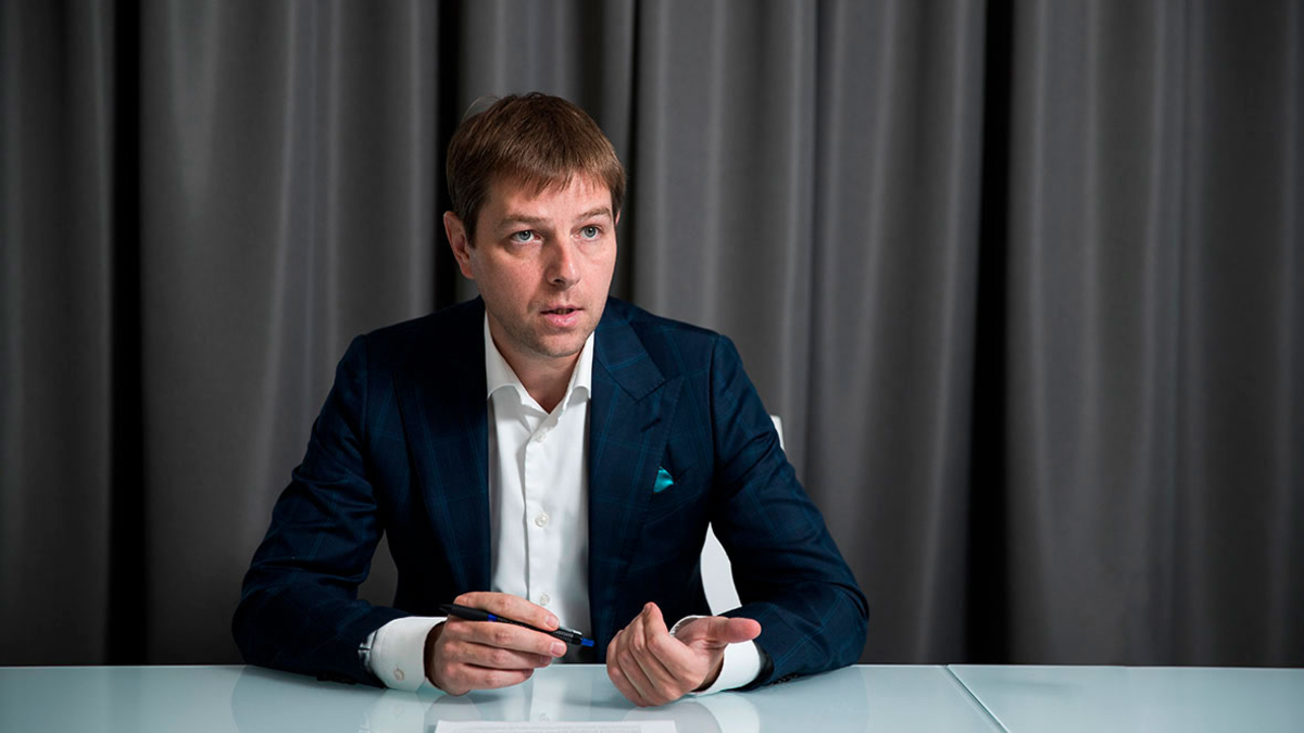 Александр Соколов
