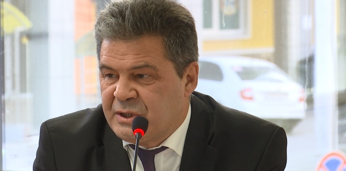 Роман Кокшаров