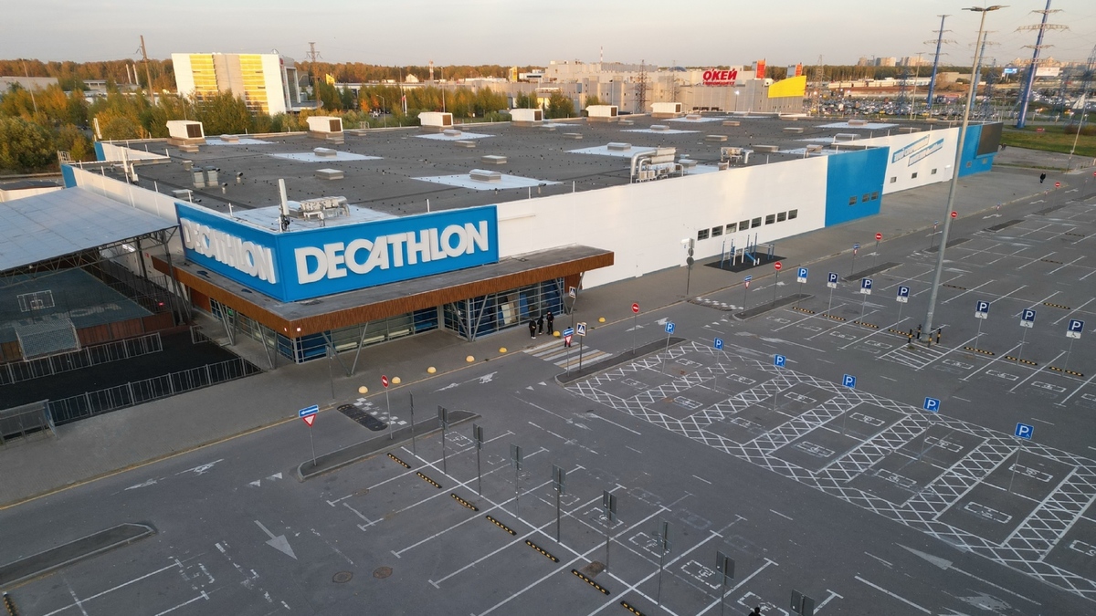 На месте магазинов Decathlon в Петербурге откроется новая сеть — РБК