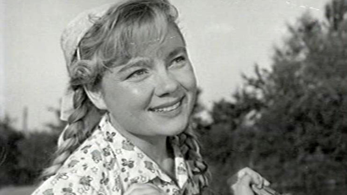 Нина Дорошина в роли Олеси Яковенко в фильме &laquo;Артист из Кохановки&raquo;, 1961 год