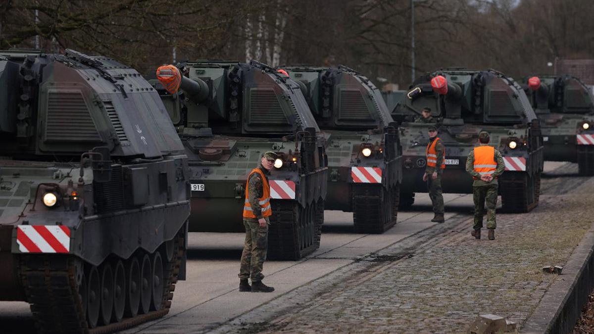 Немецкие самоходные артиллерийские установки PzH 2000