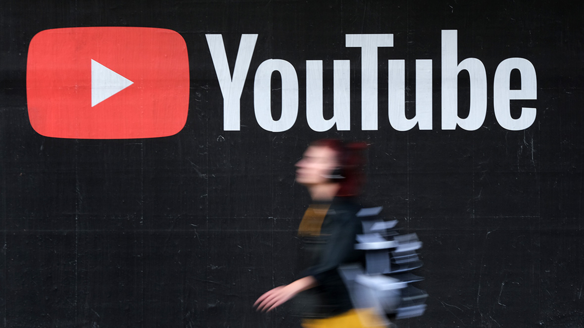 YouTube начал блокировку каналов российских медиа — РБК