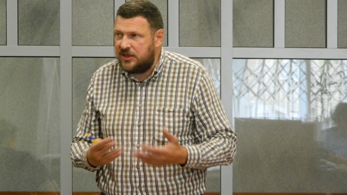Дмитрий Попов