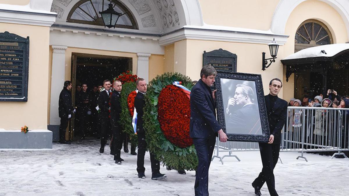 Юрия Соломина похоронили на Троекуровском кладбище в Москве — РБК