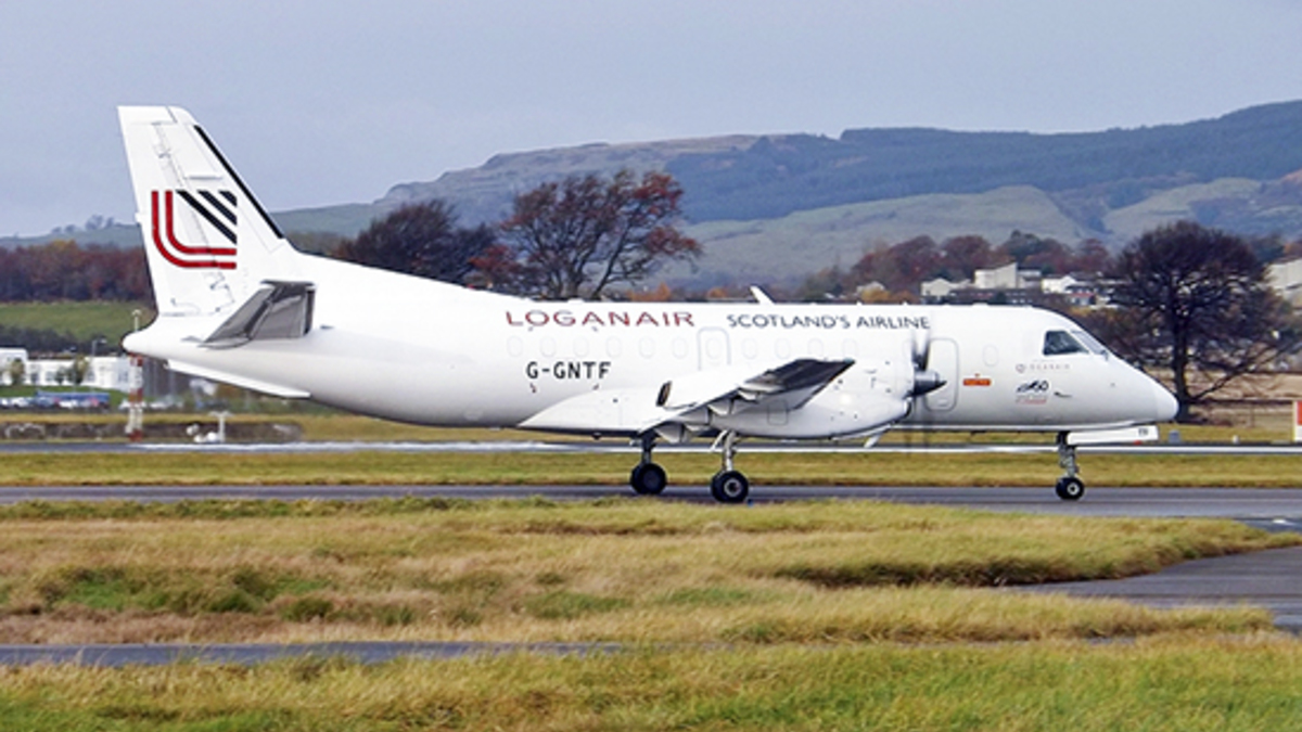 Экипаж Loganair спас самолет с пассажирами за 7 секунд до падения в море —  РБК