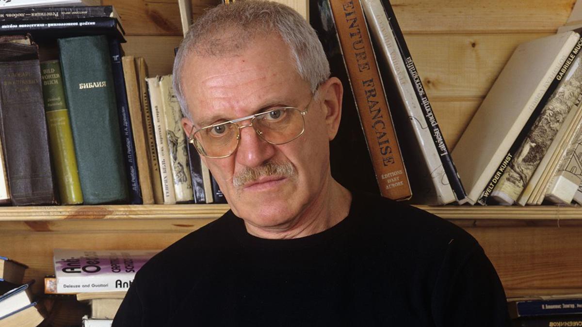 Александр Митта
