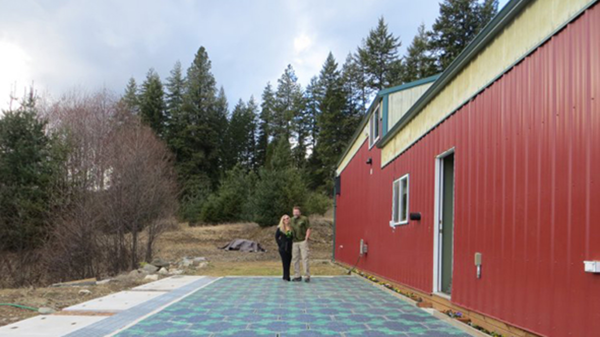 Фото: solarroadways.com