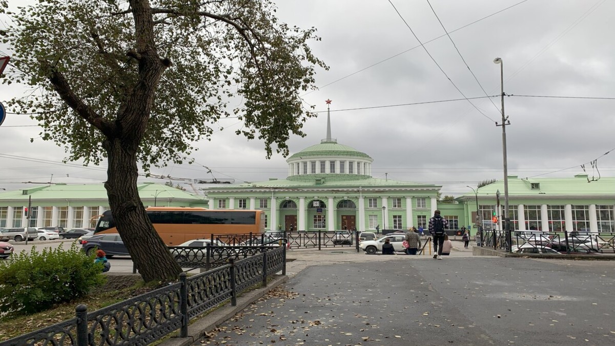 РЖД запустит в Мурманск новые поезда из Смоленска и Саратова — РБК