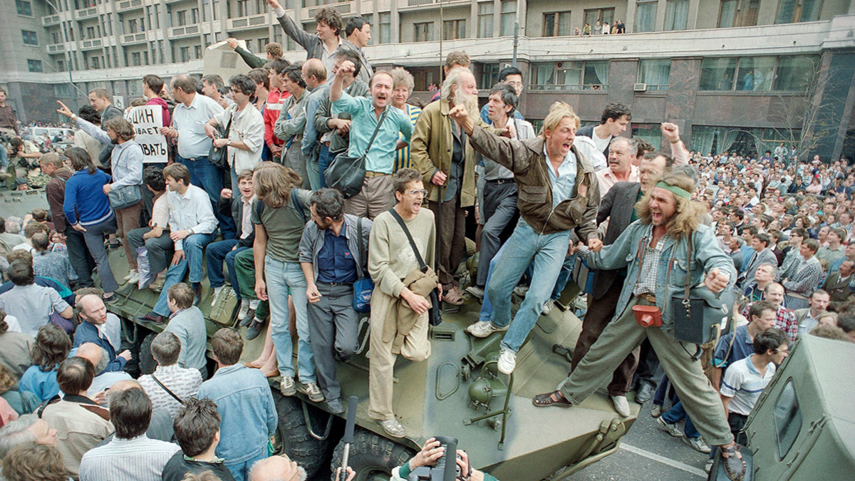 белый дом 19 августа 1991 года (100) фото