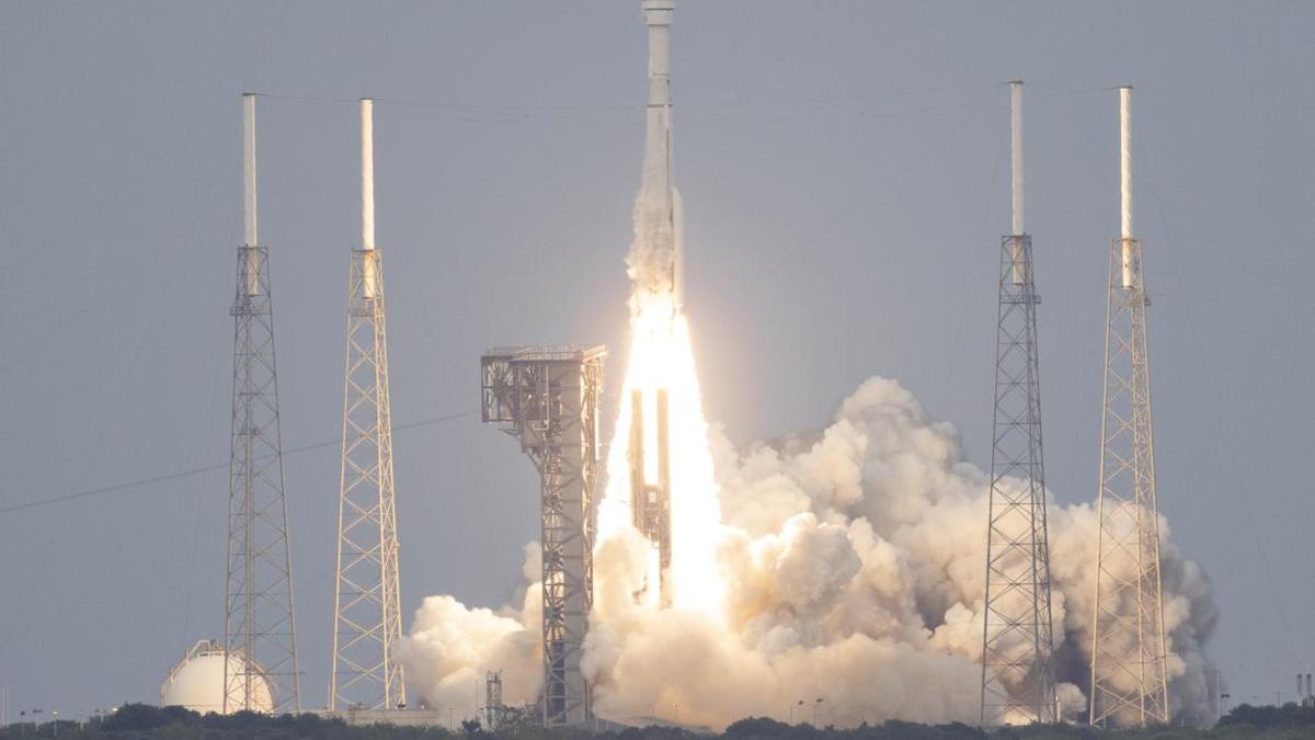 Фото: Joel Kowsky / NASA / Getty Images