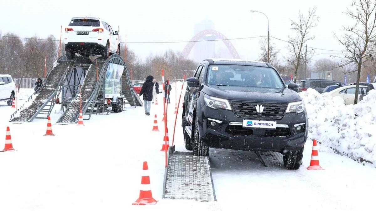 В России возобновятся продажи внедорожников Nissan. Подробности :: Autonews