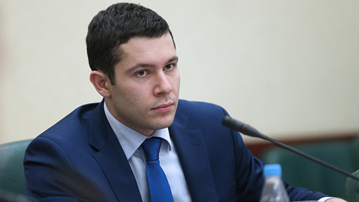 Антон Алиханов