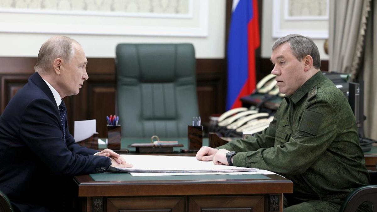 Владимир Путин и Валерий Герасимов